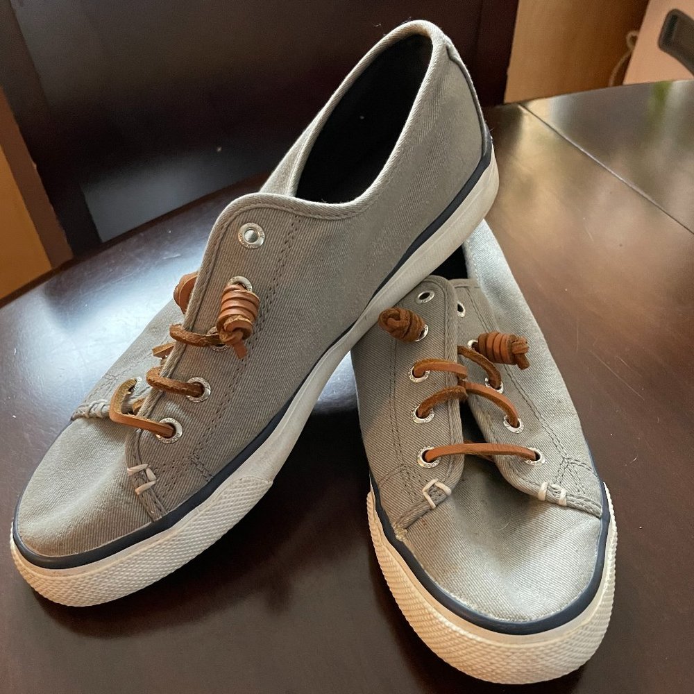 Women’s Sperry Gray Canvas Boat Shoes (Deck Shoes)